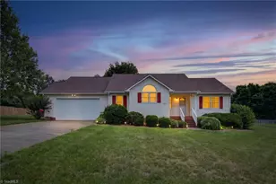 521 Lowergate Ln, Kernersville, NC 27284 - Photo 1