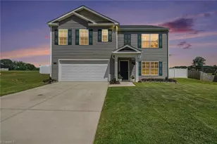 1218 Hickory Point Dr, Lexington, NC 27292 - Photo 1