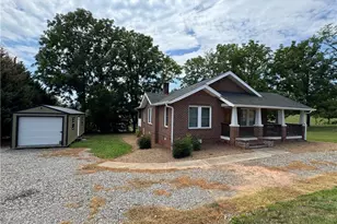 507 Sparta Rd, North Wilkesboro, NC 28659 - Photo 1