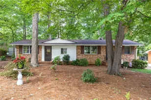 2938 Isaacs Pl, Greensboro, NC 27408 - Photo 1