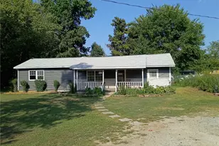 2503 W Vandalia Rd, Greensboro, NC 27407 - Photo 1