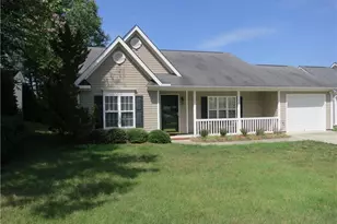 2428 Somerset Pl Dr, Winston-Salem, NC 27103 - Photo 1