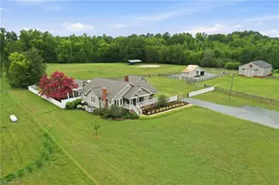 6673 S Nc Hwy 62, Burlington, NC 27215 - Photo 1