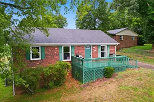 3020 Pearson St, North Wilkesboro, NC 28659 - Photo 1