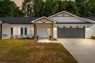 230 Old Heritage Rd, Randleman, NC 27317 - Photo 1