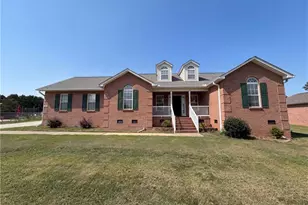 6404 Starlette Ln, Trinity, NC 27370 - Photo 1