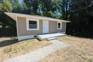 386 Sunset Dr, Thomasville, NC 27360 - Photo 1