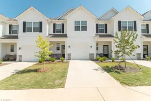1828 Pheasant Trce Cir, Kernersville, NC 27284 - Photo 1