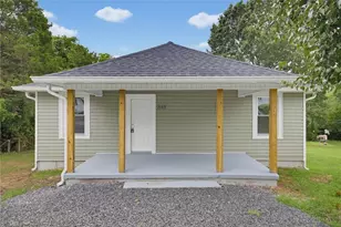 848 Clarkway Ave, Eden, NC 27288 - Photo 1