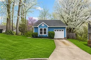 9 Dunnberry Ct, Greensboro, NC 27455 - Photo 1