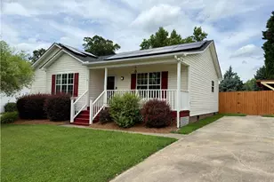 206 Larkspur Ln, Thomasville, NC 27360 - Photo 1