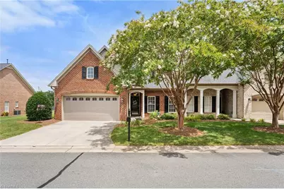 304 Pelican Lane, Clemmons, NC 27012 - Photo 1