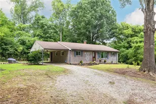 1532 Harrison St, Reidsville, NC 27320 - Photo 1