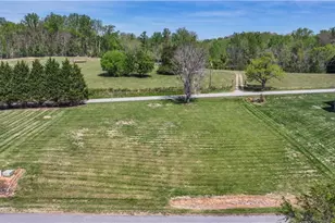 #62 Mahogany Ct, Wilkesboro, NC 28697 - Photo 1