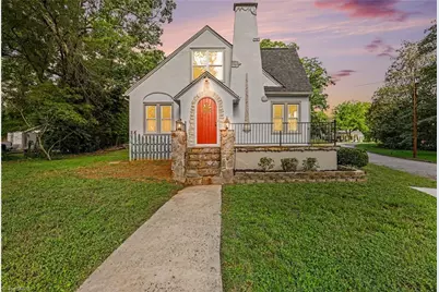 210 Stone Street, Thomasville, NC 27360 - Photo 1