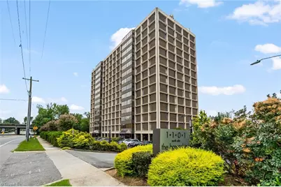 1101 N Elm Street #904, Greensboro, NC 27401 - Photo 1