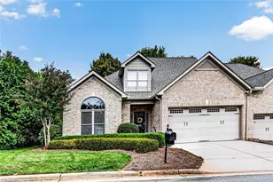 5501 7 Gates Dr, Greensboro, NC 27410 - Photo 1