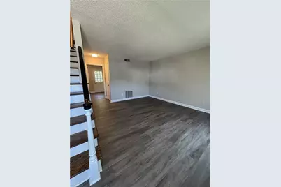 504 S Cherry Street, Kernersville, NC 27284 - Photo 1