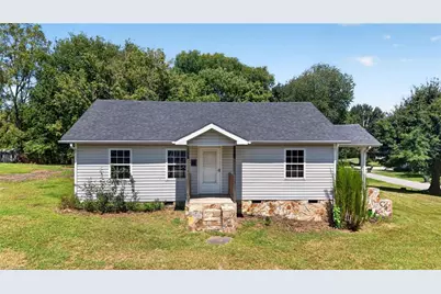 1623 E Meadow Road, Eden, NC 27288 - Photo 1