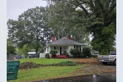 822 Clarkway Avenue, Eden, NC 27288 - Photo 1