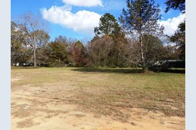 1010 N Main St, Atmore, AL 36502 - Photo 3