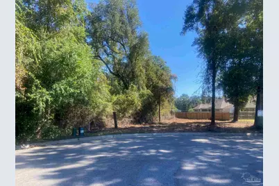 8486 Beech Tree Rd, Pensacola, FL 32526 - Photo 5