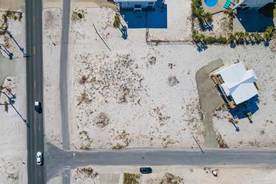 8212 Gulf Blvd, Navarre Beach, FL 32566 - Photo 13