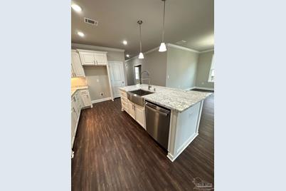 2358 Habersham Ln, Cantonment, FL 32533 - Photo 5