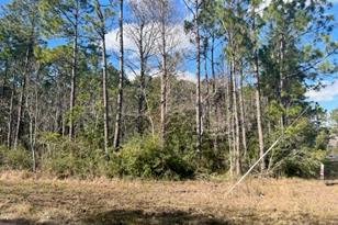 335E San Antonio Dr, Milton, FL 32570 - Photo 1