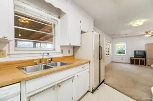 3590 Gatewood Dr, Pensacola, FL 32514 - Photo 13