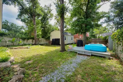 304 N E St, Pensacola, FL 32501 - Photo 15