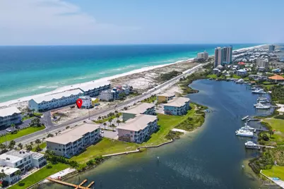 533 Ft Pickens Rd, Pensacola Beach, FL 32561 - Photo 9