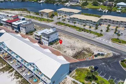 533 Ft Pickens Rd, Pensacola Beach, FL 32561 - Photo 11