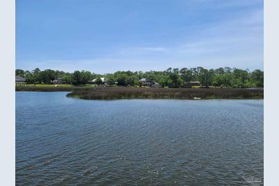 8855 Gerald Rd, Pensacola, FL 32507 - Photo 11