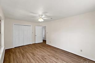 3044 Desert St - Photo 15