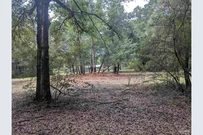 8271 Mobile Hwy, Pensacola, FL 32526 - Photo 9