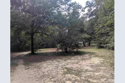 8271 Mobile Hwy, Pensacola, FL 32526 - Photo 5