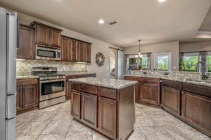 8951 Salt Grass Dr - Photo 17