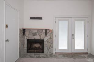 7150 Plantation Rd - Photo 7