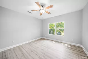 2318 W Lakeview Ave, Pensacola, FL 32505 - Photo 17