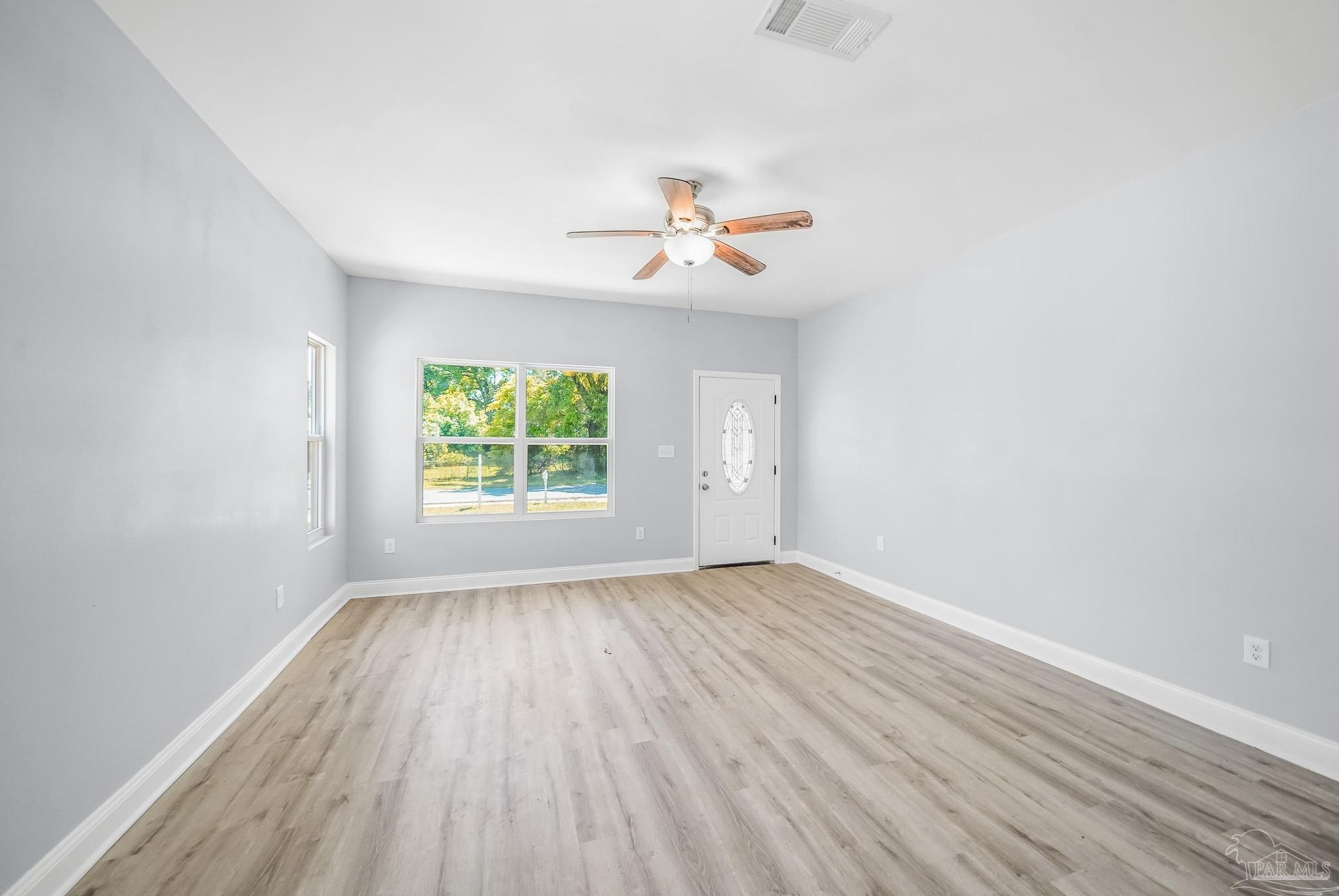 2318 Lakeview Ave, Pensacola FL  32505-5922 exterior