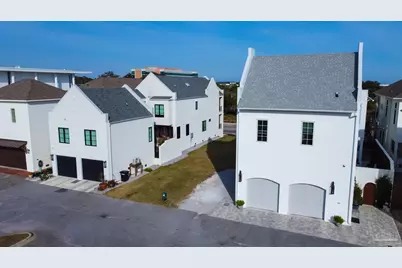 151 S 9th Ave, Pensacola, FL 32502 - Photo 9