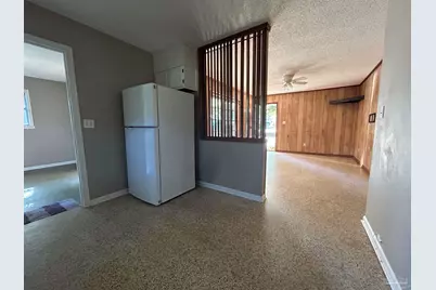 3920 N 10th Ave, Pensacola, FL 32503 - Photo 9