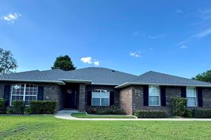 5672 Tiger Woods Dr, Milton FL  32570-7773 exterior