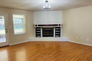 3367 Gladewood Ln, Milton, FL 32571