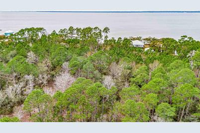 864 Dolphin Rd, Milton, FL 32583 - Photo 15