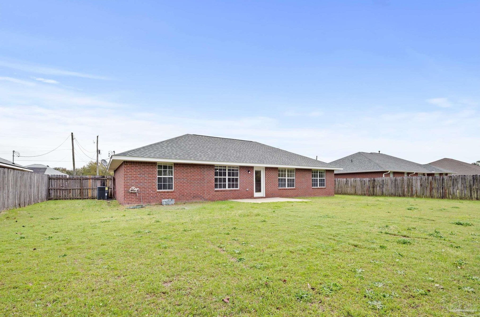 4935 Spencer Oaks Blvd, Milton FL  32571-6248 exterior