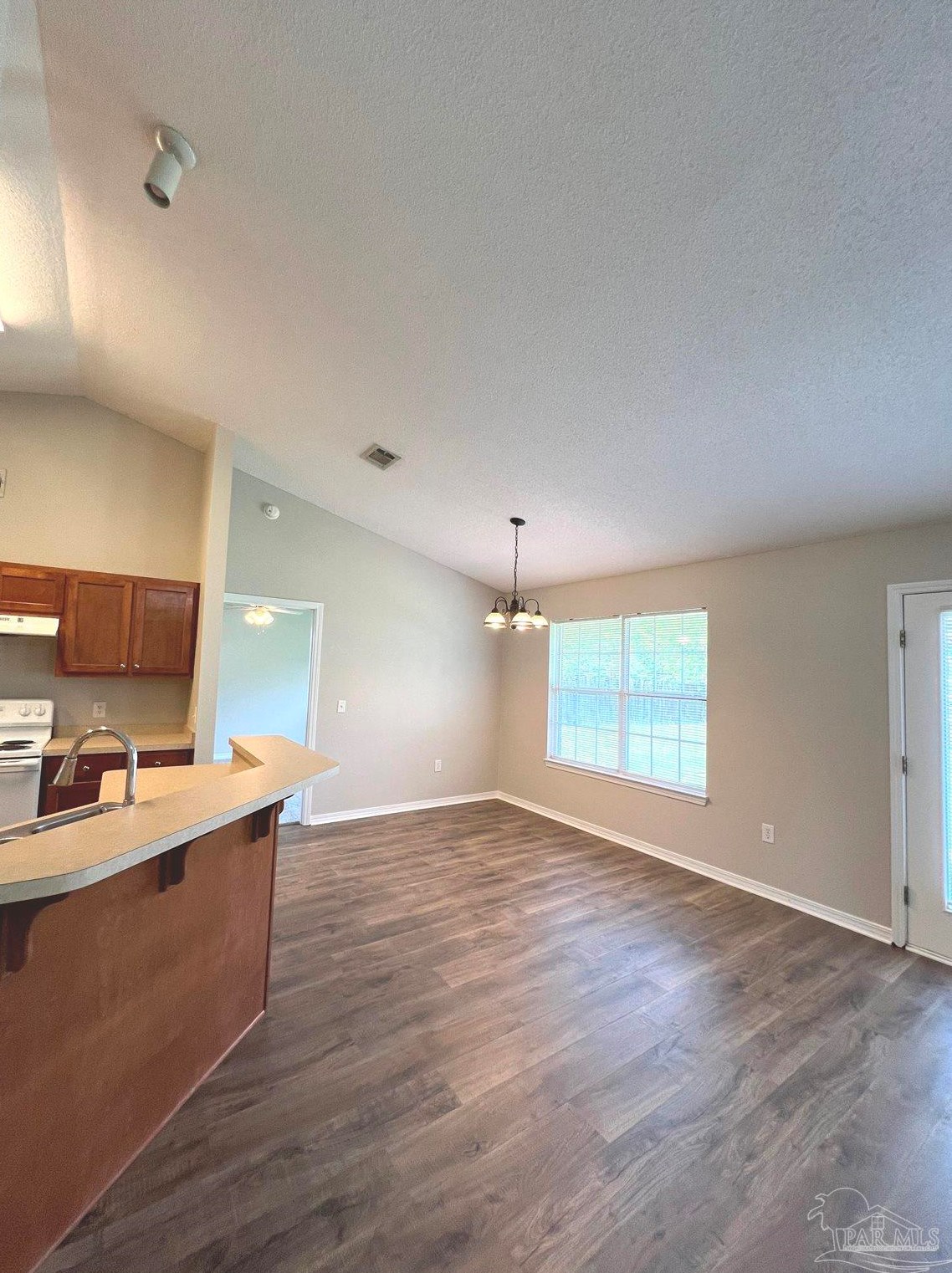 4935 Spencer Oaks Blvd, Milton FL  32571-6248 exterior