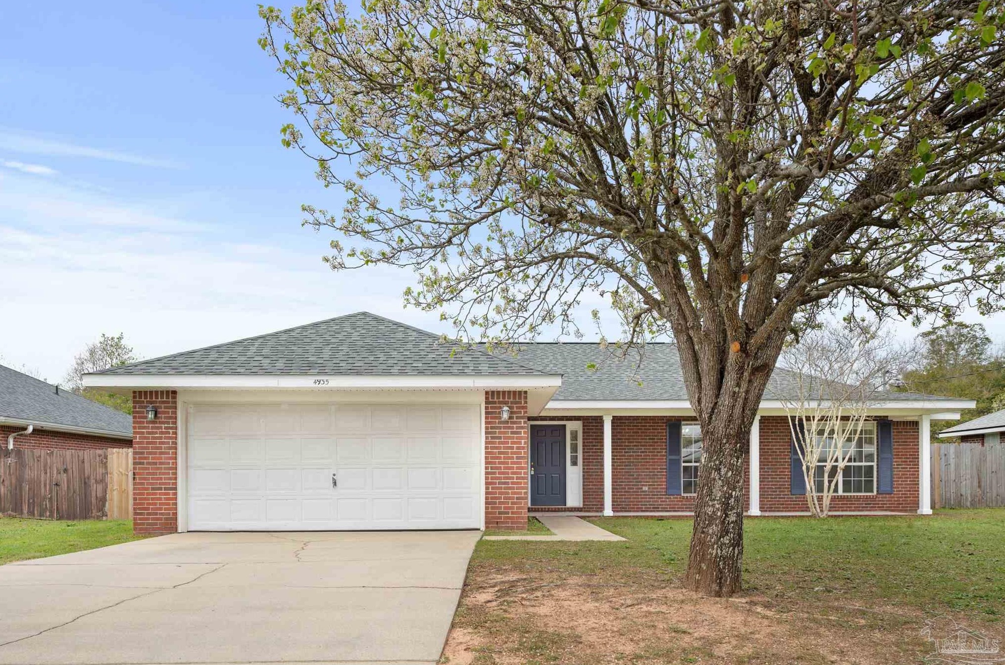 4935 Spencer Oaks Blvd, Milton FL  32571-6248 exterior