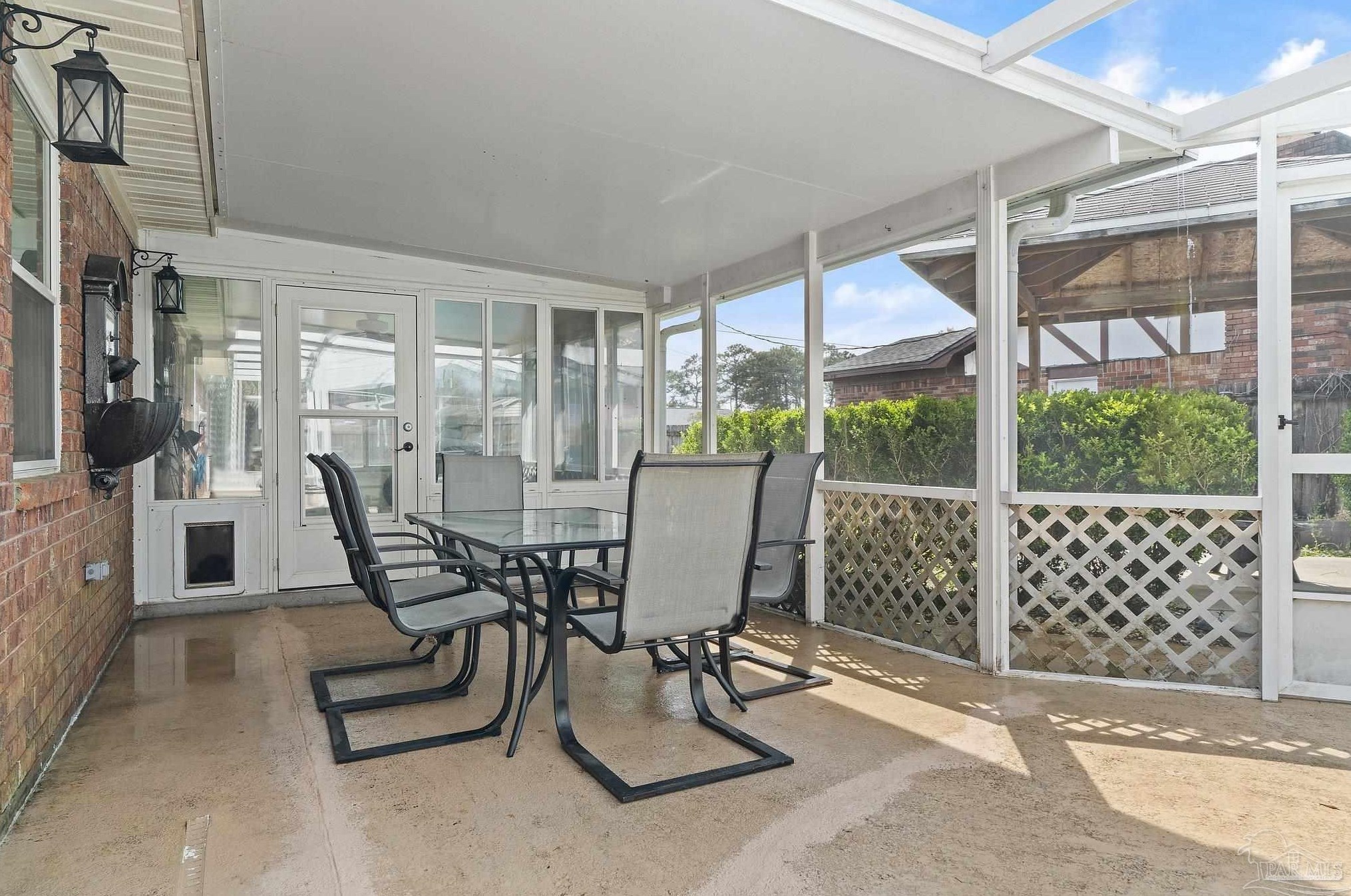 5835 Vestavia Ln, Pensacola FL  32526-1762 exterior